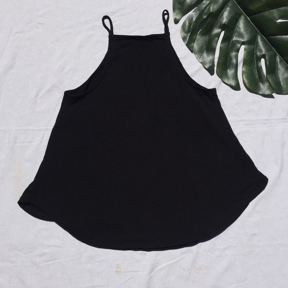 EXPRESS | black ruffle front tank top - Picture 4 of 6